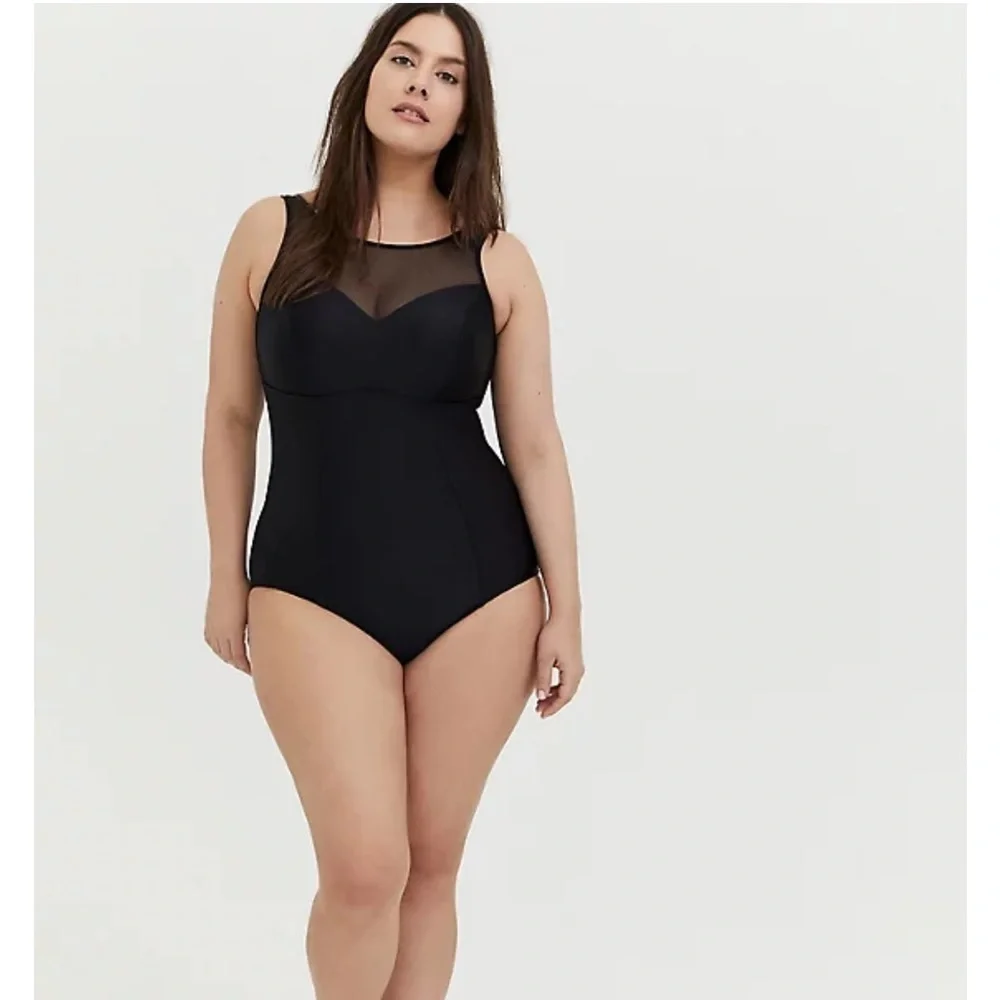 New! TORRID sz 2 Mesh High Neck Active Swim Bathing Suit 2X‎